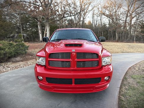 Used 2005 Dodge Ram SRT-10 SRT-10 image 8