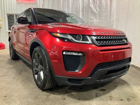 Used 2019 Land Rover Range Rover Evoque Landmark Edition image 34