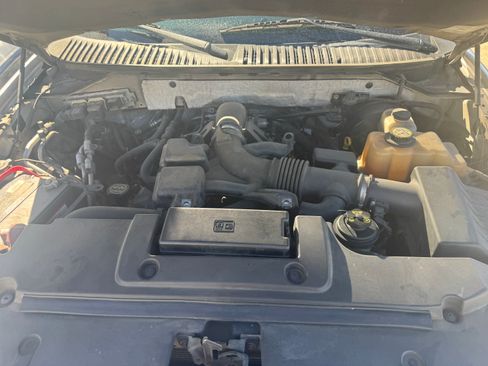 Used 2007 Ford Expedition XLT image 15