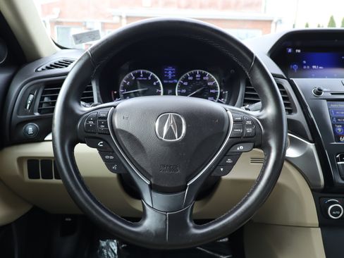 Used 2018 Acura ILX FWD image 15