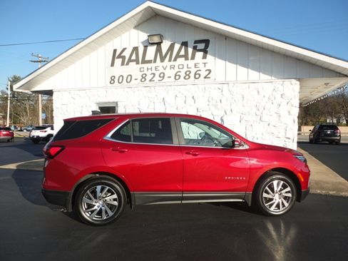 Used 2024 Chevrolet Equinox LT image 12