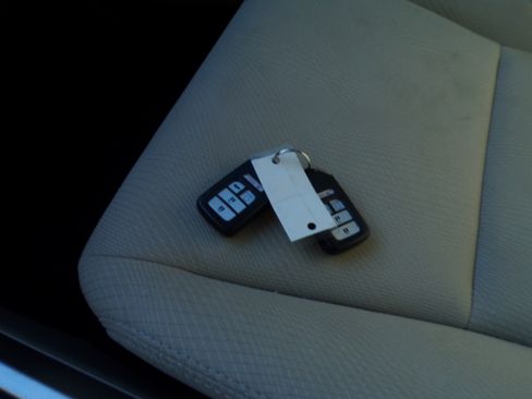 Used 2017 Honda Accord EX image 11