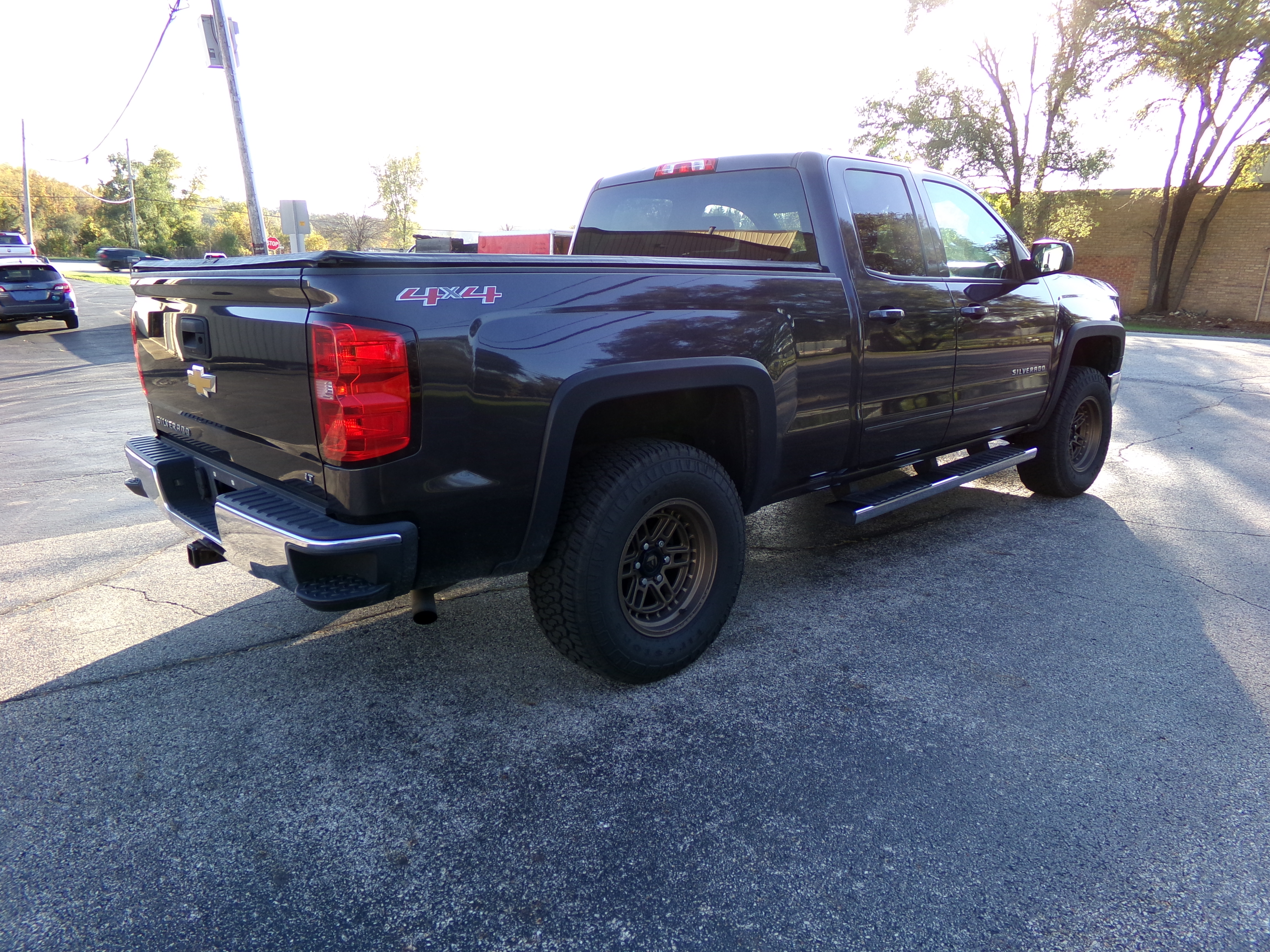 Used 2015 Chevrolet Silverado 1500 4x4 Double Cab LT image 12