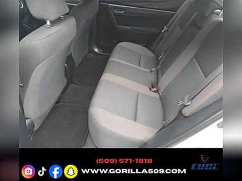 Used 2017 Toyota Corolla image 18