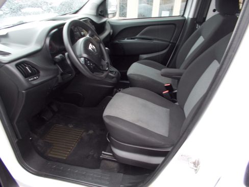 Used 2019 RAM ProMaster City image 11