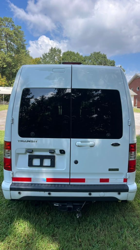 Used 2013 Ford Transit Connect XLT Wagon FWD image 6