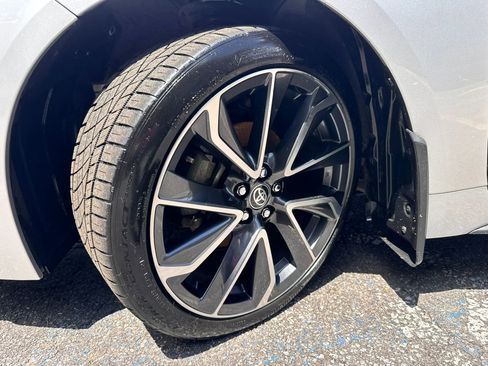 Used 2020 Toyota Corolla SE FWD image 26