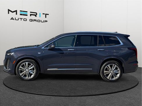 Used 2025 Cadillac XT6 Premium Luxury image 5