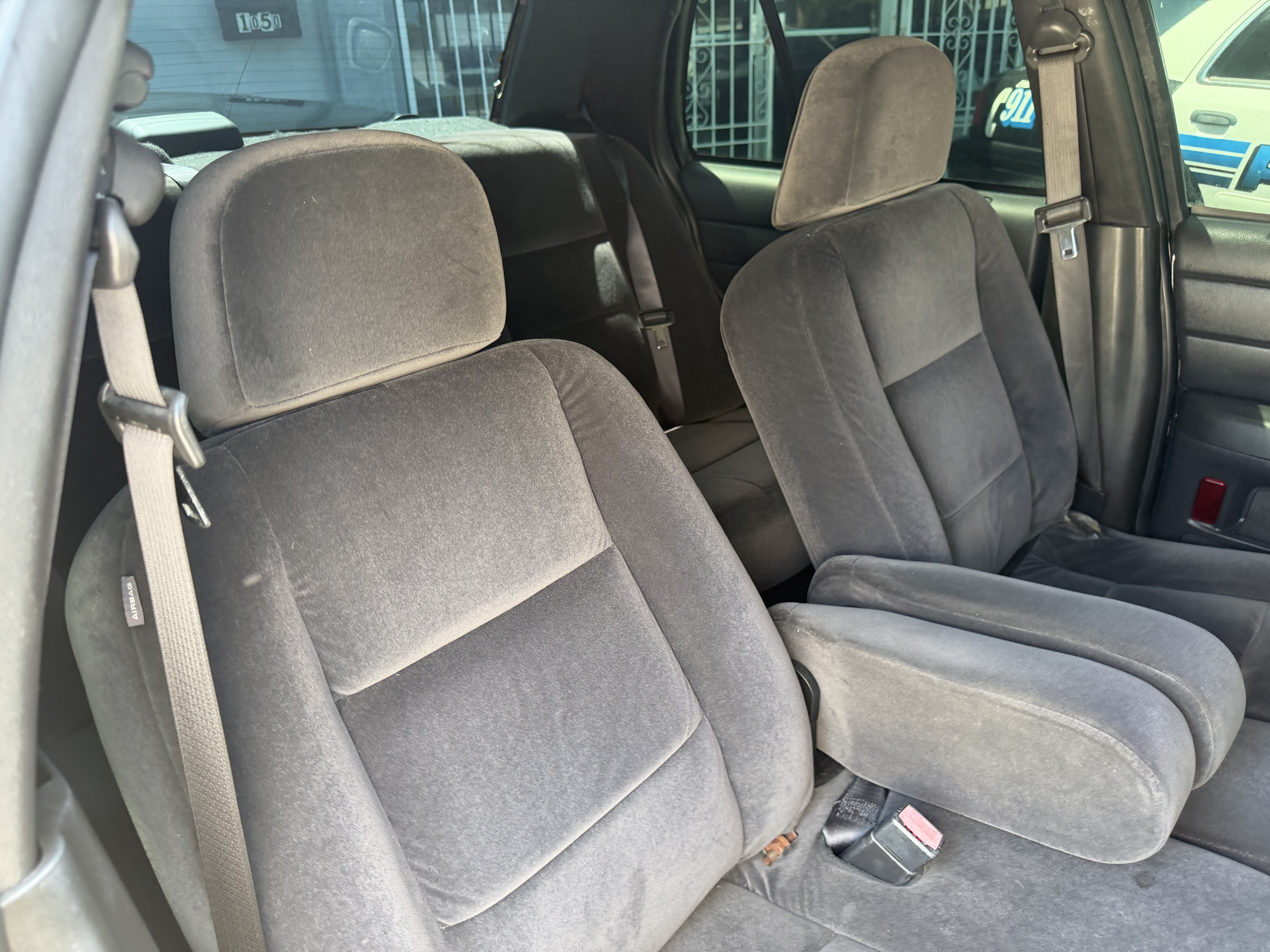 Used 2006 Ford Crown Victoria Police Interceptor RWD image 30