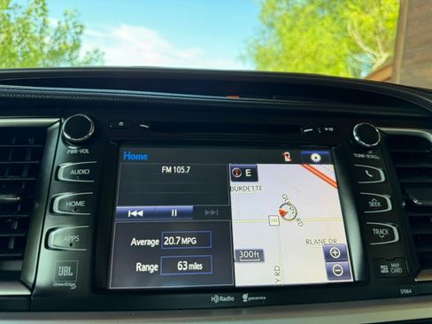 Used 2015 Toyota Highlander AWD Limited V6 image 11