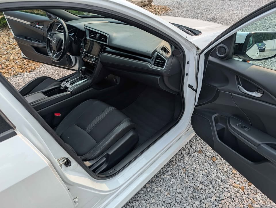 Used 2019 Honda Civic Sport Sedan image 8