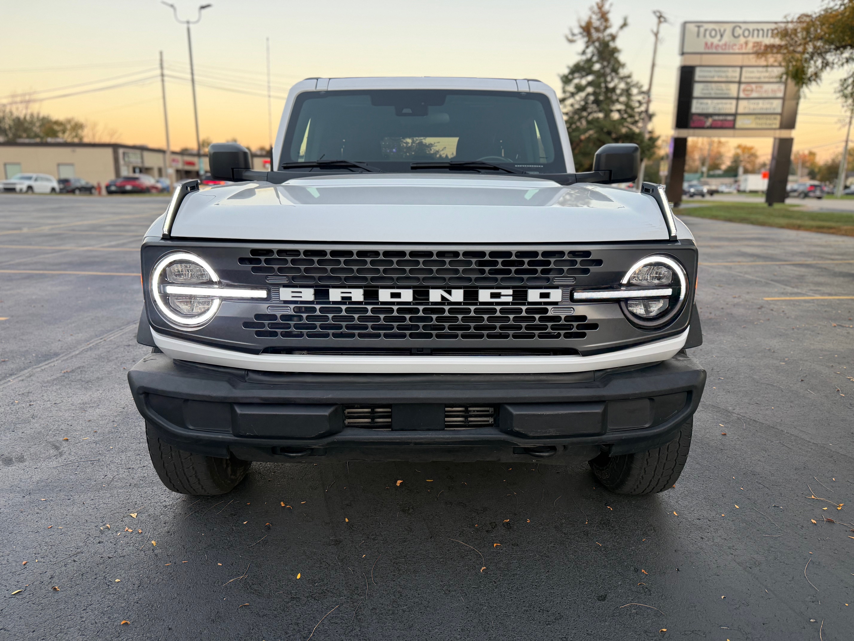 Used 2025 Ford Bronco 4-Door Big Bend AWD/4WD image 2