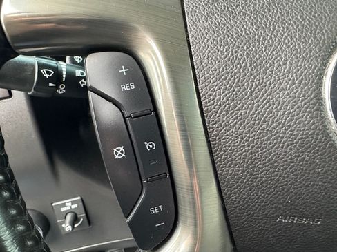 Used 2019 Chevrolet Express 3500 image 11