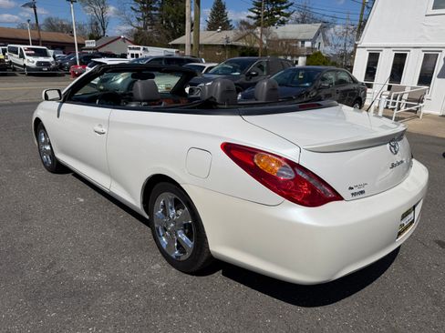 Used 2006 Toyota Solara SLE image 29