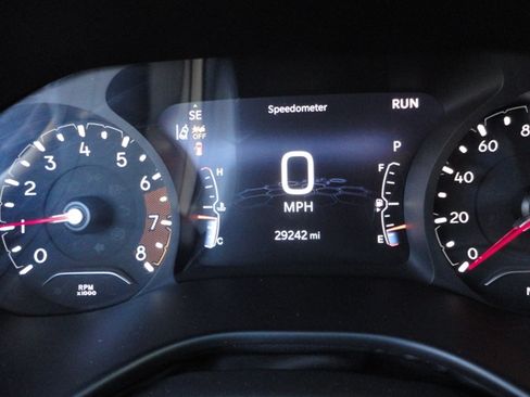 Used 2022 Jeep Compass Limited image 14