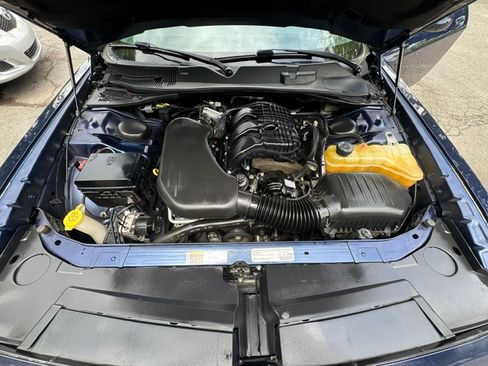 Used 2014 Dodge Challenger SXT RWD image 23