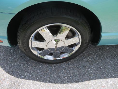 Used 2002 Ford Thunderbird UNAVAIL RWD image 28