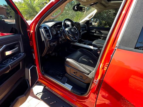 Used 2021 RAM 2500 Laramie image 9