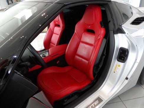 Used 2015 Chevrolet Corvette Stingray 2LT image 26