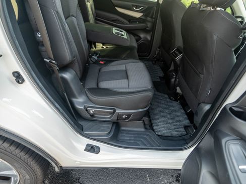 Used 2020 Subaru Ascent Premium 8-Passenger AWD/4WD image 22