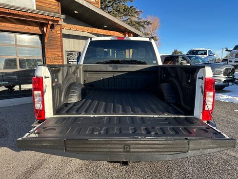 Used 2020 Ford F250 XLT image 9