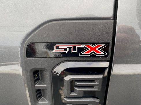 Used 2025 Ford F250 XL image 15