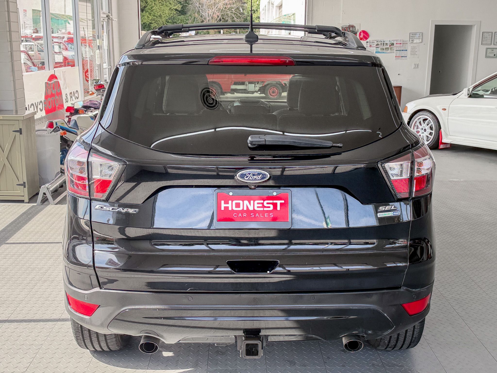 Used 2018 Ford Escape 4WD SEL image 5