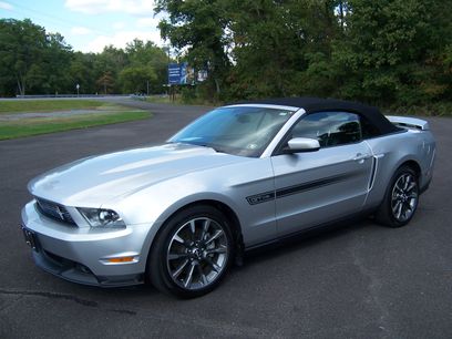 Used 2011 Ford Mustang GT Premium
