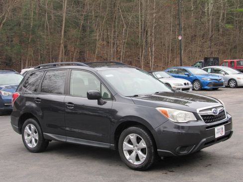 Used 2014 Subaru Forester 2.5i Premium image 12