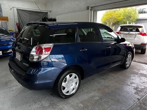 Used 2005 Toyota Matrix image 7