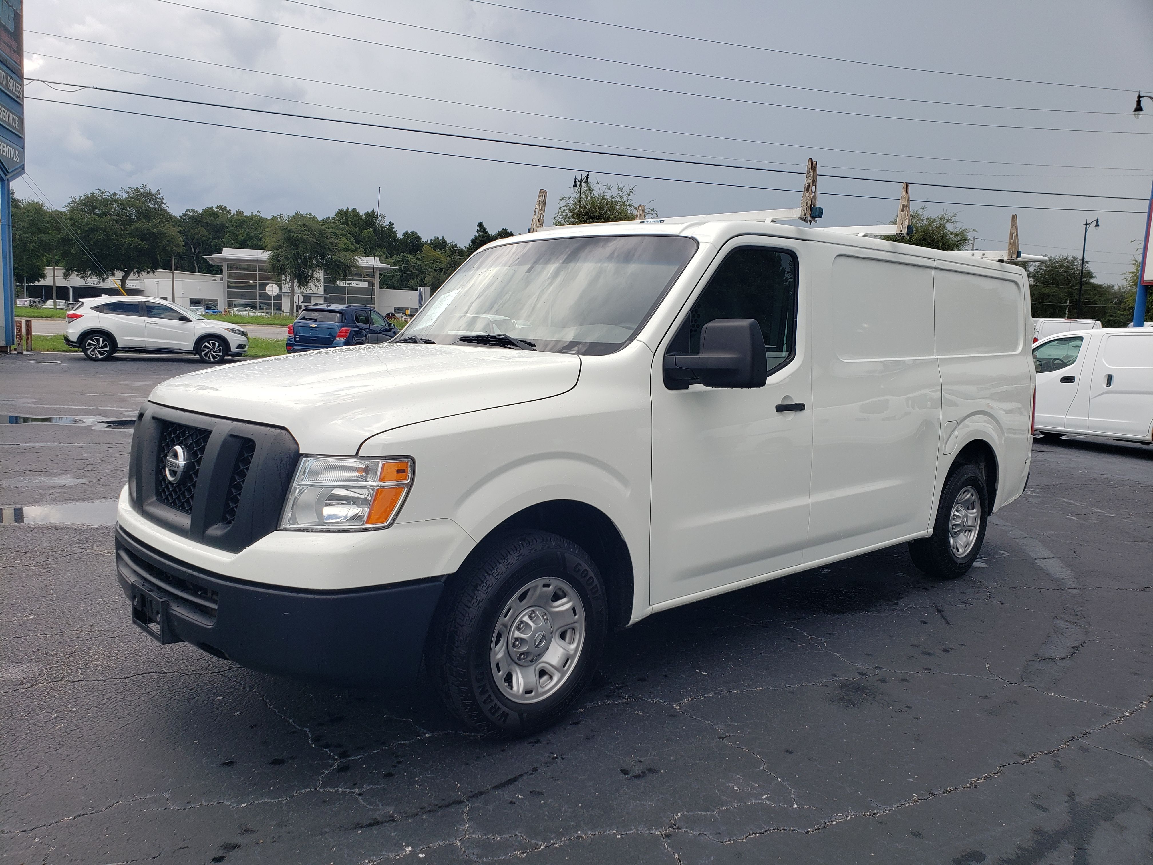 Used 2021 Nissan NV 1500 S RWD image 1