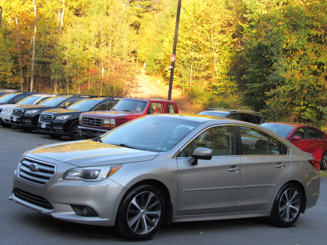 Used 2015 Subaru Legacy 2.5i Limited AWD/4WD image 2
