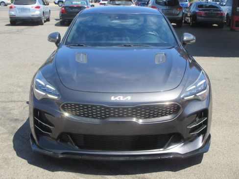 Used 2023 Kia Stinger GT-Line image 16