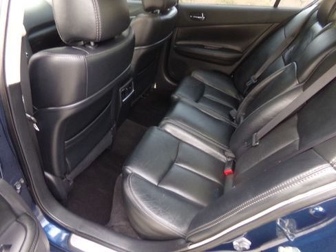 Used 2013 Nissan Maxima SV image 13