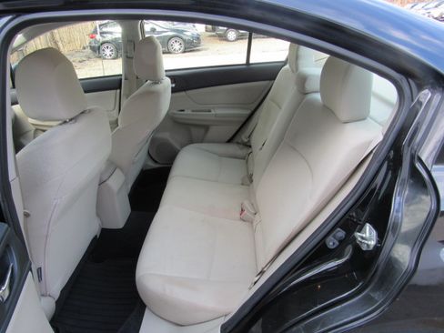 Used 2013 Subaru Impreza 2.0i Premium image 15