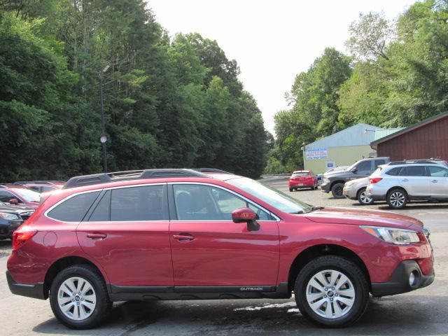 Used 2019 Subaru Outback 2.5i Premium AWD/4WD image 10
