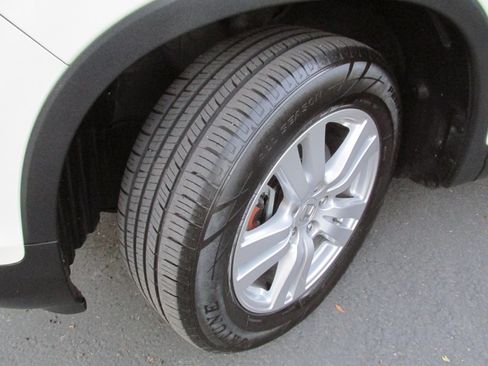 Used 2018 Honda Pilot LX image 14