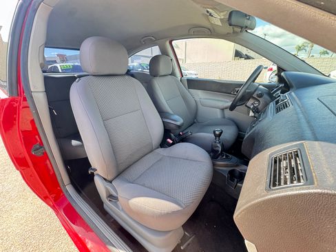 Used 2006 Ford Focus ZX3 Hatchback FWD image 18