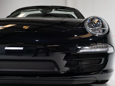 Used 2015 Porsche 911 Targa 4S image 41