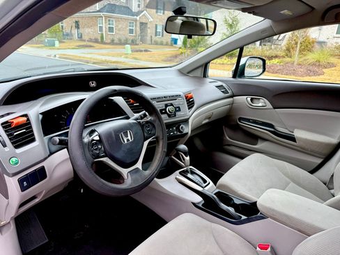 Used 2012 Honda Civic LX image 6