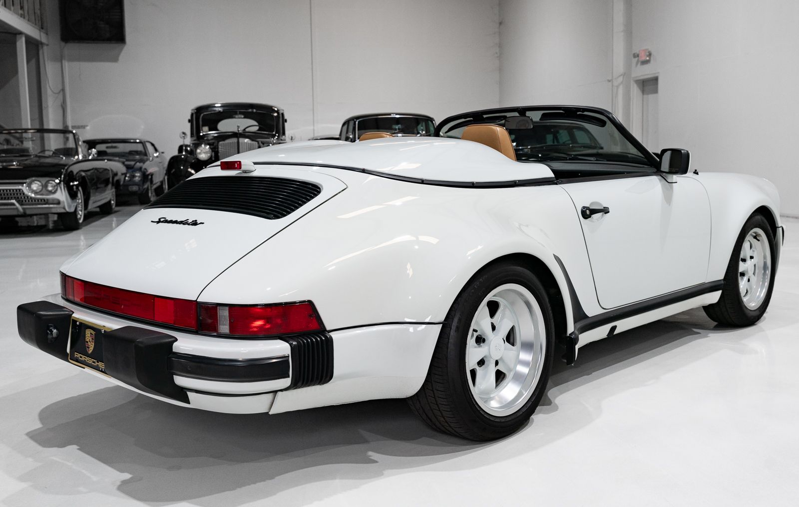 Used 1989 Porsche 911 Speedster RWD image 8