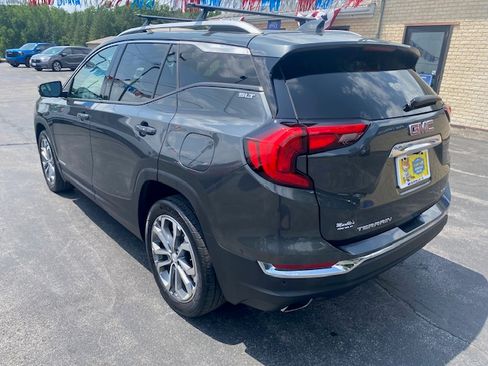 Used 2020 GMC Terrain AWD SLT image 7