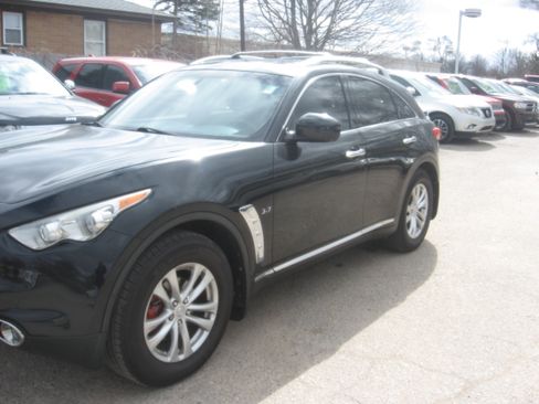 Used 2013 INFINITI FX37 image 1