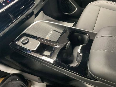 New 2025 Buick Enclave Preferred image 25