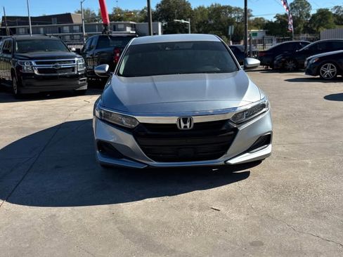 Used 2021 Honda Accord LX image 4
