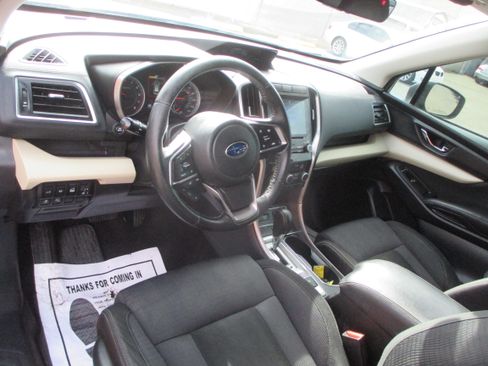Used 2020 Subaru Ascent Premium image 7