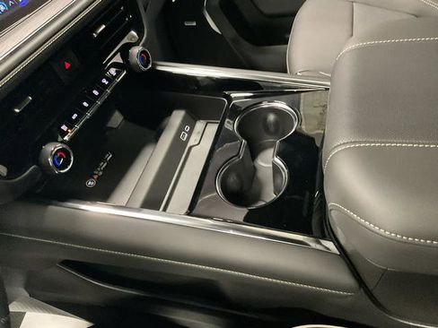 New 2025 Chevrolet Tahoe Premier image 27