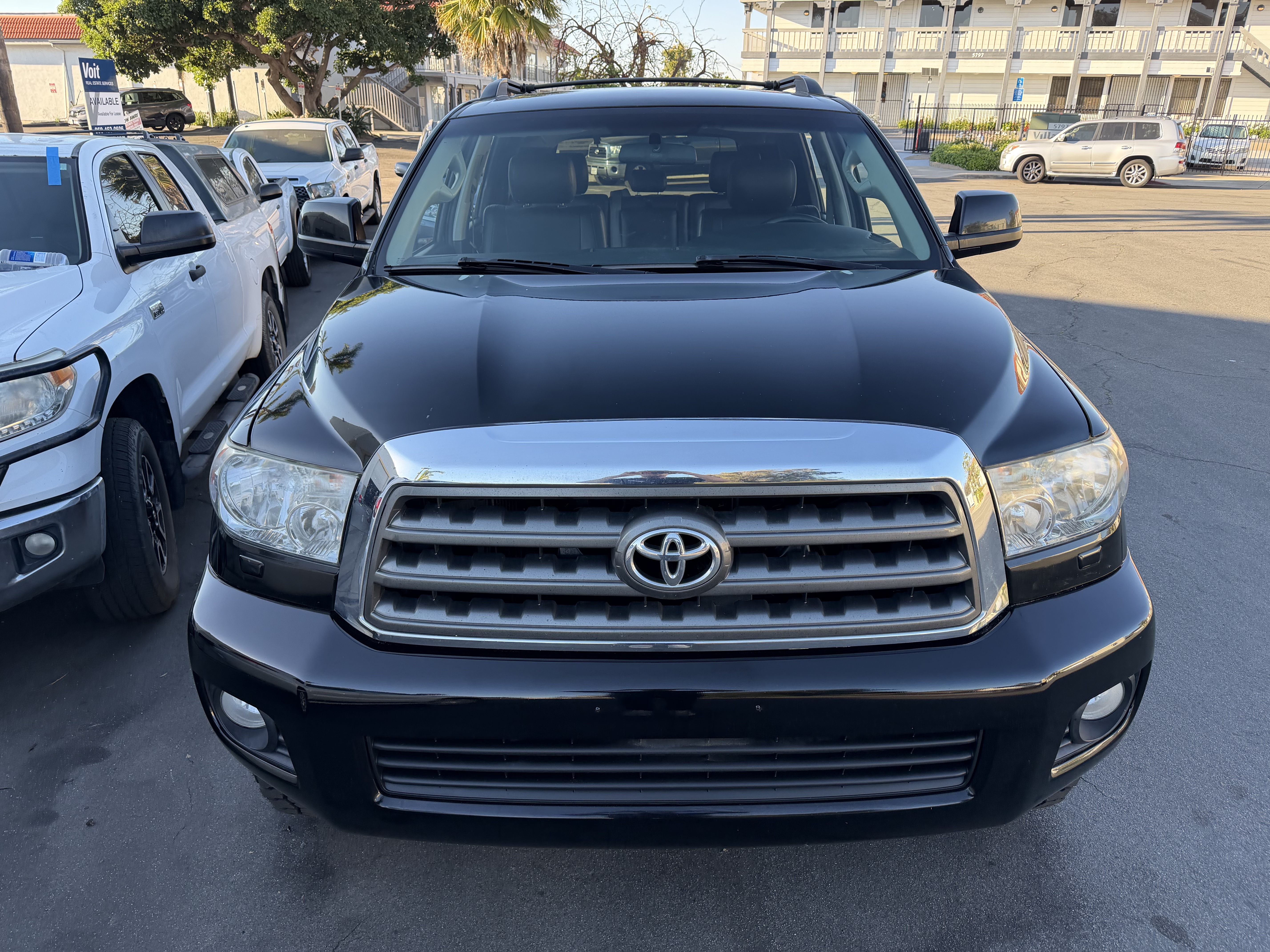 Used 2016 Toyota Sequoia SR5 AWD/4WD image 10
