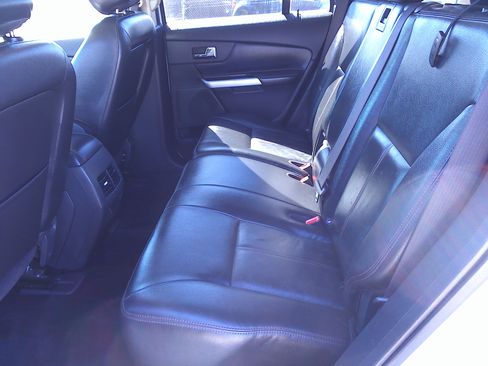 Used 2013 Ford Edge SEL image 8