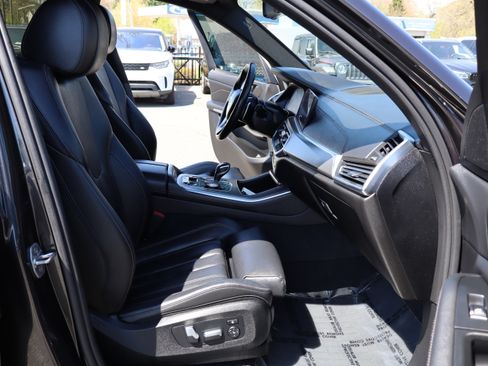 Used 2019 BMW X5 xDrive40i image 16